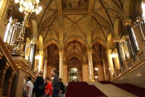 interior des Budapester Parlaments